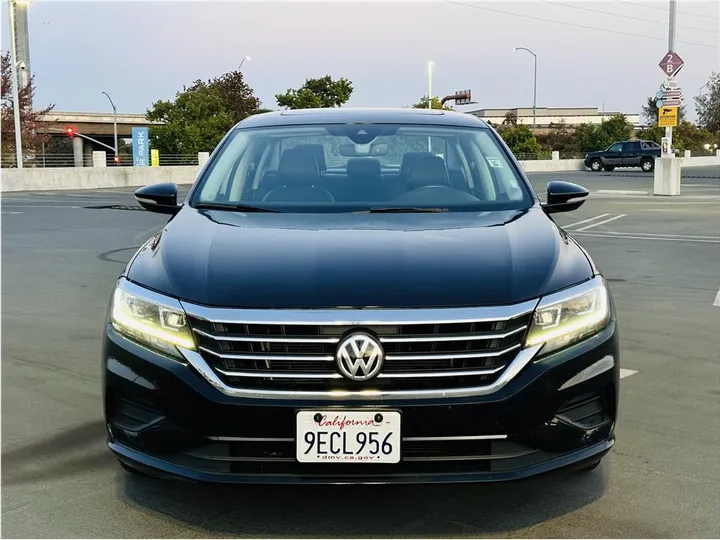 BLACK, 2021 VOLKSWAGEN PASSAT Image 3