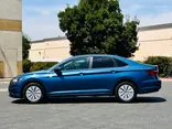 BLUE, 2019 VOLKSWAGEN JETTA Thumnail Image 5