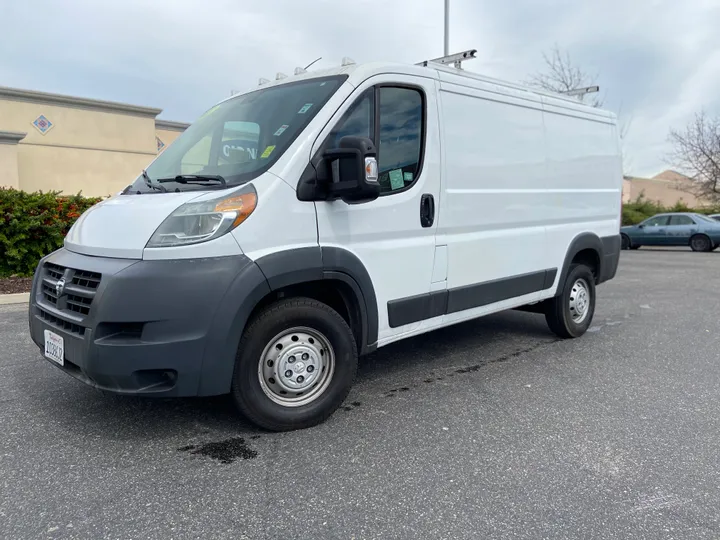 WHITE, 2017 RAM PROMASTER CARGO VAN Image 8