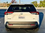 WHITE, 2021 TOYOTA RAV4 Thumnail Image 4