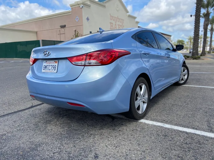 BLUE, 2012 HYUNDAI ELANTRA Image 3