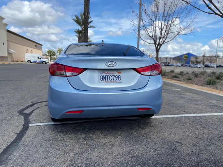 BLUE, 2012 HYUNDAI ELANTRA Image 15