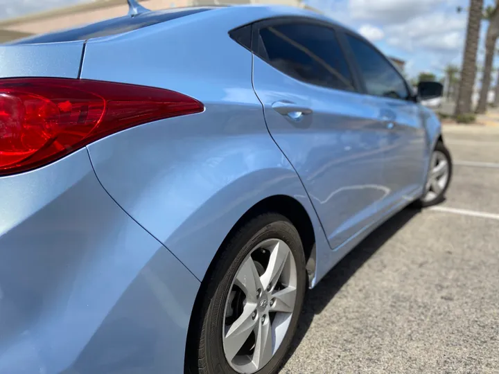 BLUE, 2012 HYUNDAI ELANTRA Image 22