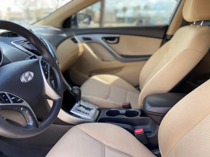 BLUE, 2012 HYUNDAI ELANTRA Image 28