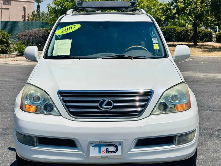 WHITE, 2007 LEXUS GX Image 3