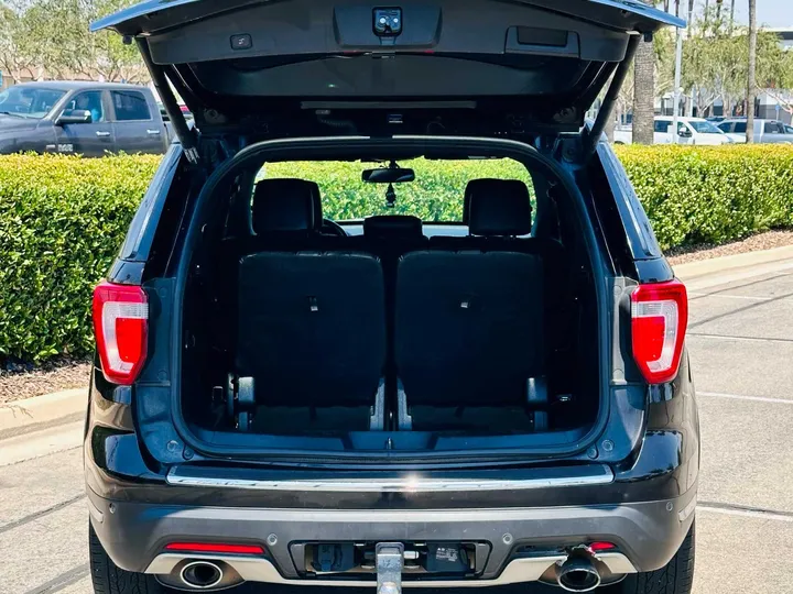 BLACK, 2019 FORD EXPLORER Image 6