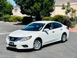 WHITE, 2017 NISSAN ALTIMA Thumnail Image 2