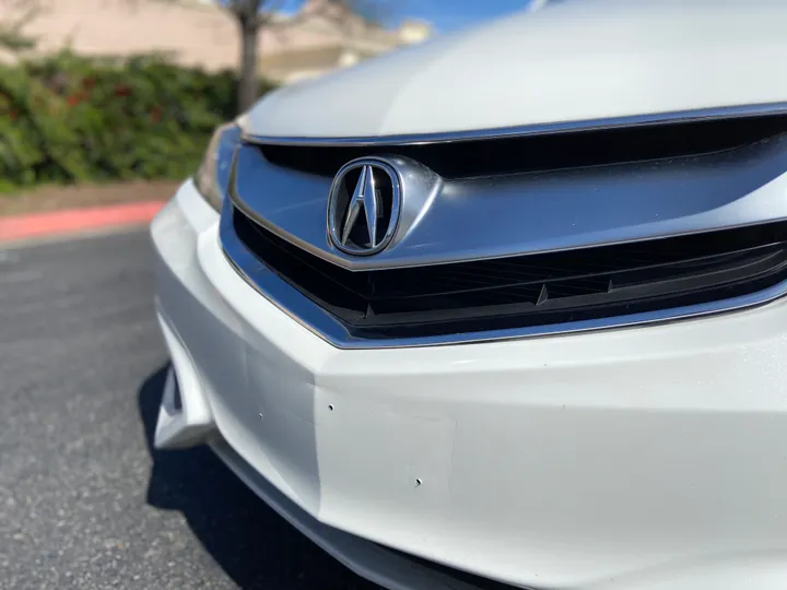 WHITE, 2017 ACURA ILX Image 47