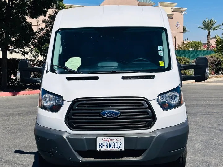 WHITE, 2018 FORD TRANSIT 250 VAN Image 10