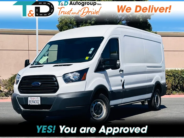 WHITE, 2018 FORD TRANSIT 250 VAN Image 1