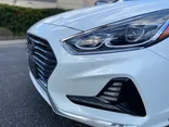 WHITE, 2018 HYUNDAI SONATA Thumnail Image 13