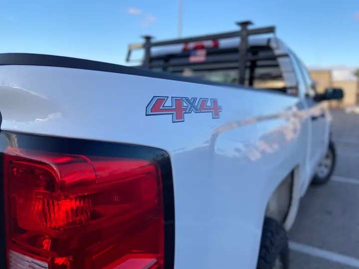 WHITE, 2016 CHEVROLET SILVERADO 1500 DOUBLE CAB Image 20