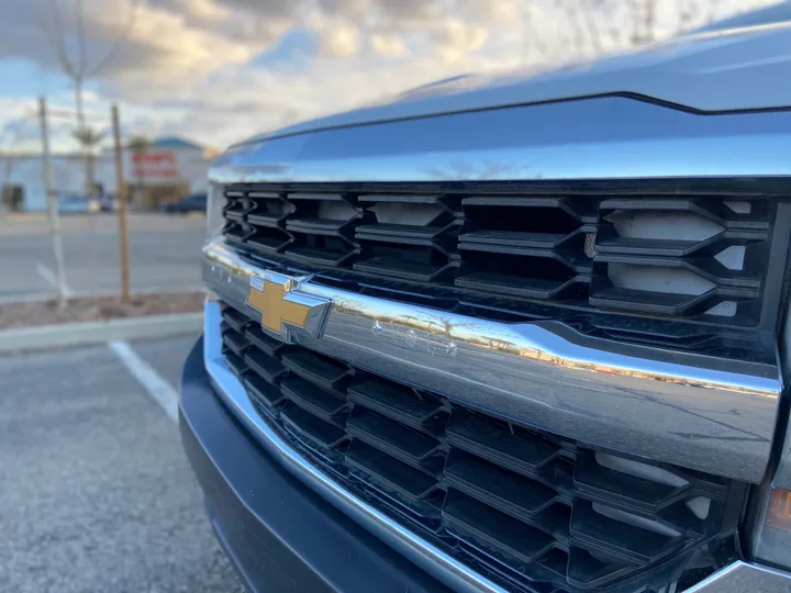 WHITE, 2016 CHEVROLET SILVERADO 1500 DOUBLE CAB Image 28