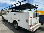 WHITE, 2007 CHEVROLET SILVERADO 3500 HD EXTENDED CAB & CHASSIS Thumnail Image 4