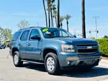 BLUE, 2009 CHEVROLET TAHOE Thumnail Image 16