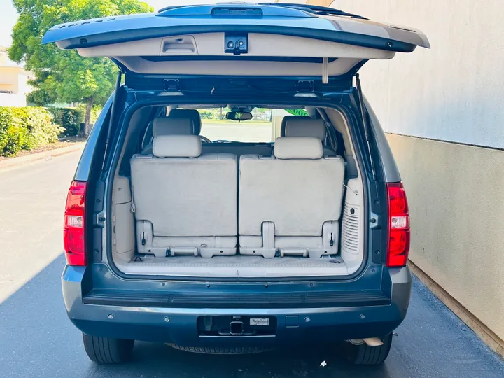 BLUE, 2009 CHEVROLET TAHOE Image 32