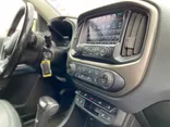 WHITE, 2018 CHEVROLET COLORADO CREW CAB Thumnail Image 60