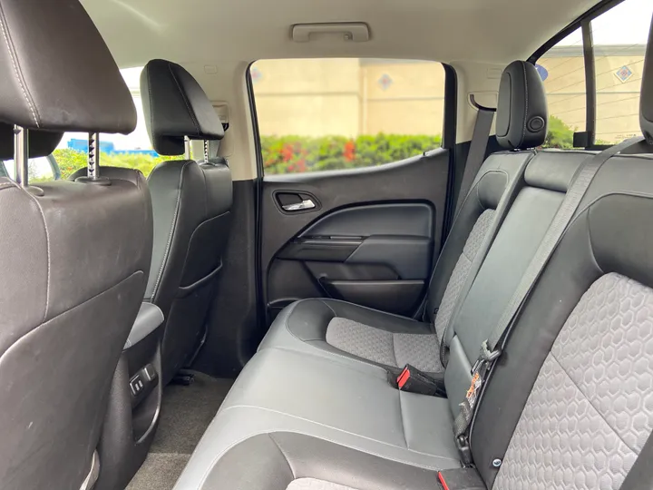 WHITE, 2018 CHEVROLET COLORADO CREW CAB Image 65