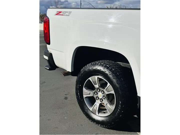 WHITE, 2018 CHEVROLET COLORADO CREW CAB Image 21