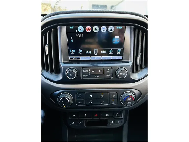 WHITE, 2018 CHEVROLET COLORADO CREW CAB Image 11