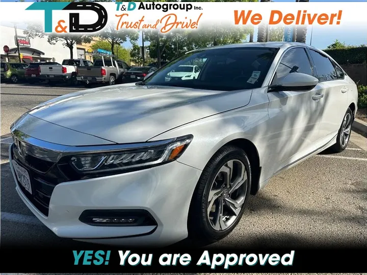 WHITE, 2019 HONDA ACCORD Image 1