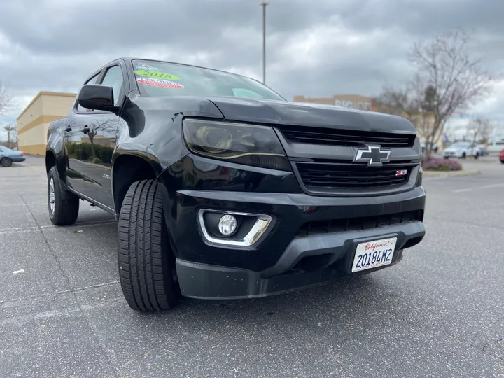 BLACK, 2018 CHEVROLET COLORADO CREW CAB Image 13