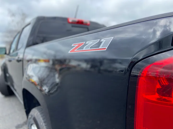 BLACK, 2018 CHEVROLET COLORADO CREW CAB Image 20