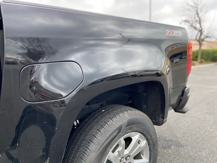 BLACK, 2018 CHEVROLET COLORADO CREW CAB Image 21