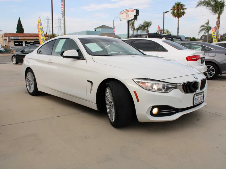 WHITE, 2014 BMW 4 SERIES Image 4