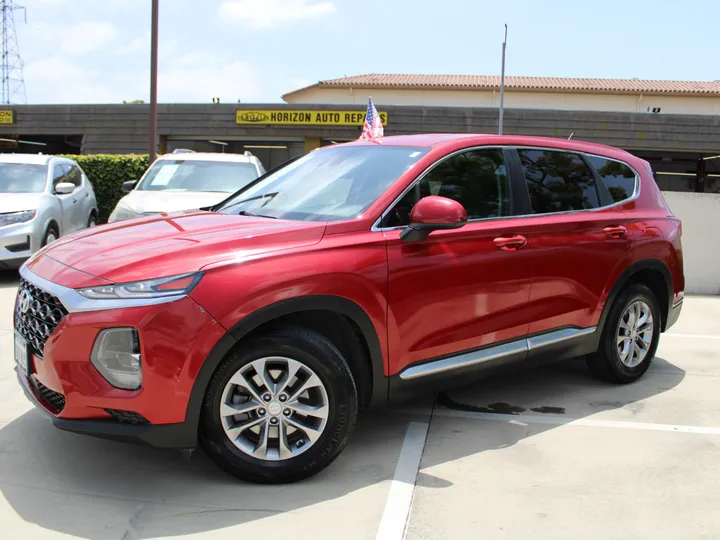 RED, 2019 HYUNDAI SANTA FE Image 8