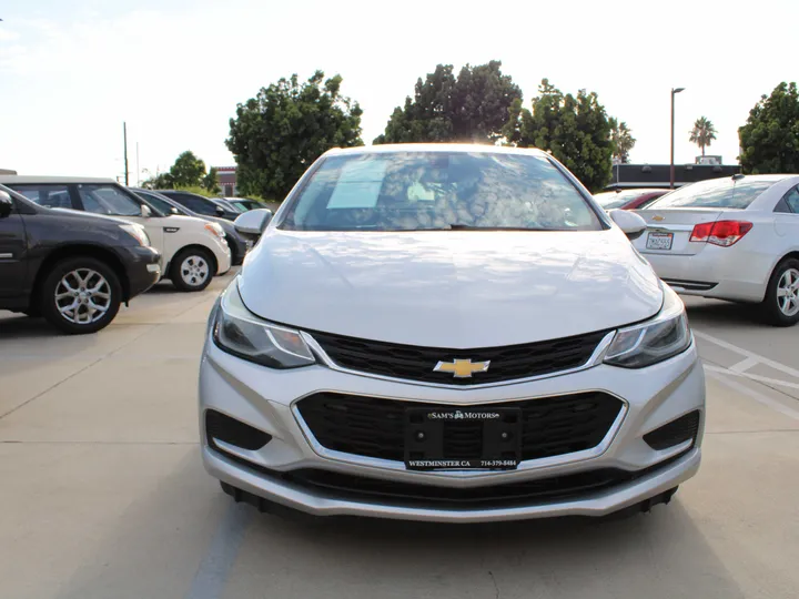 SILVER, 2017 CHEVROLET CRUZE Image 5