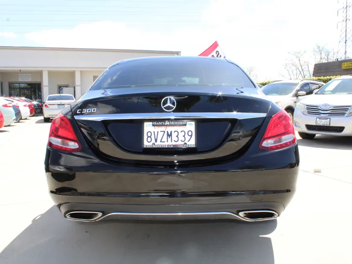 BLACK, 2015 MERCEDES-BENZ C-CLASS Image 6