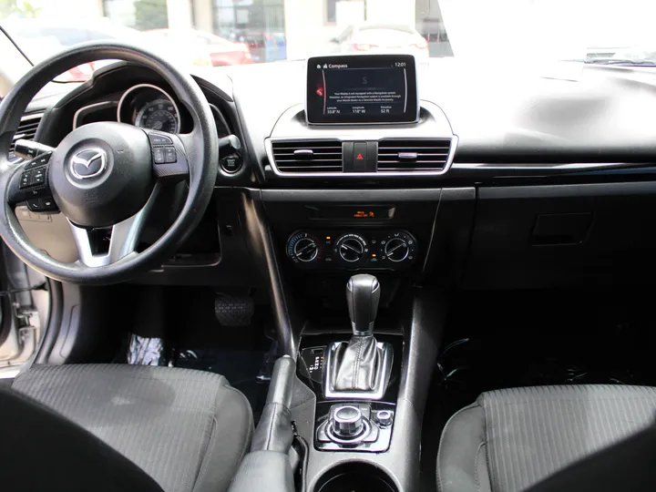 GRAY, 2016 MAZDA MAZDA3 Image 17