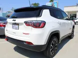 WHITE, 2019 JEEP COMPASS TRAILHAWK 4WD LUXURY Thumnail Image 2