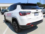 WHITE, 2019 JEEP COMPASS TRAILHAWK 4WD LUXURY Thumnail Image 4