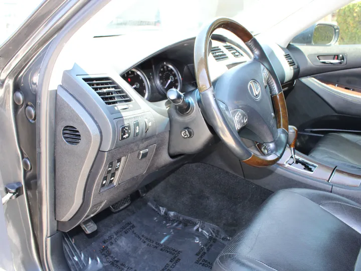 GRAY, 2011 LEXUS ES 350 PREMIER PLUS Image 11