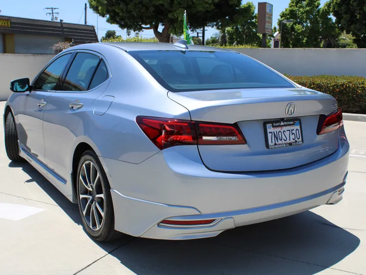 SILVER, 2015 ACURA TLX 3.5 LUXURY Image 4