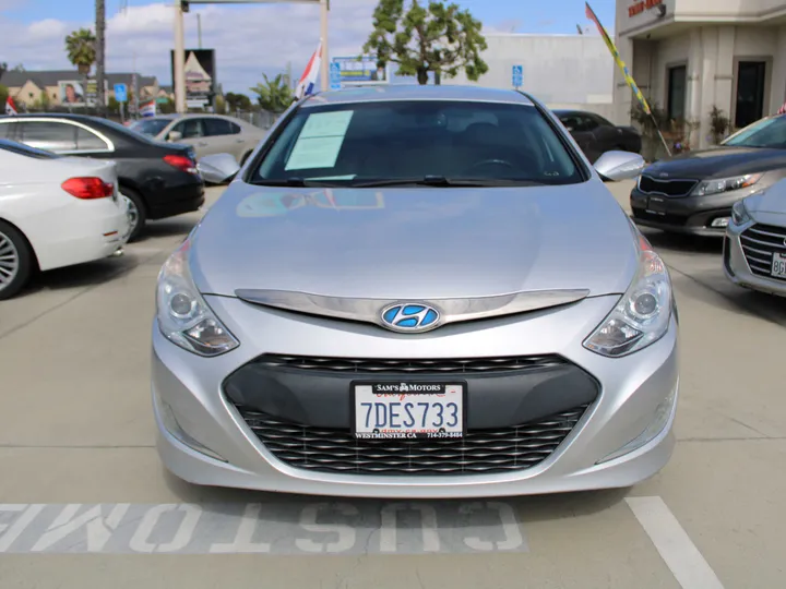 SILVER, 2013 HYUNDAI SONATA Image 5