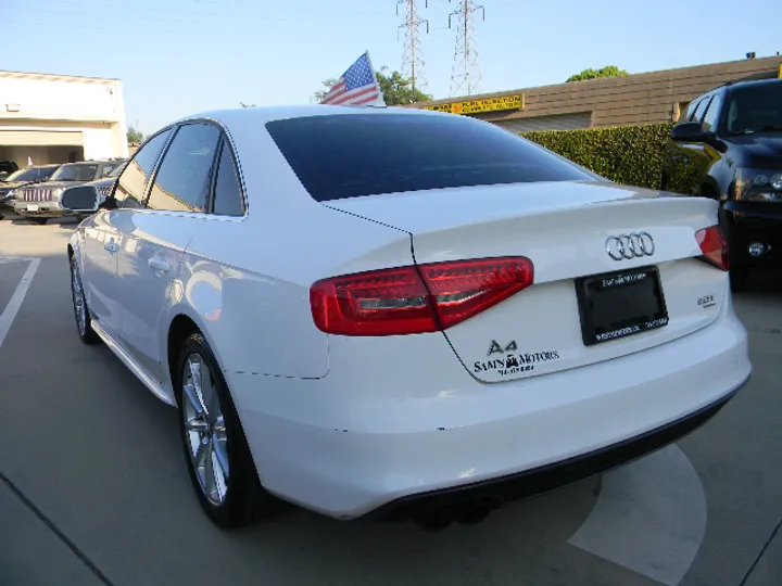 WHITE, 2014 AUDI A4 Image 7