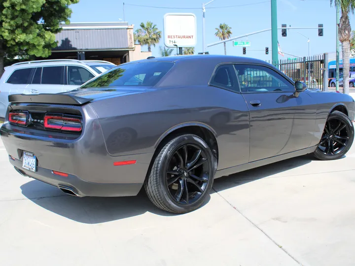 GRAY, 2017 DODGE CHALLENGER Image 2