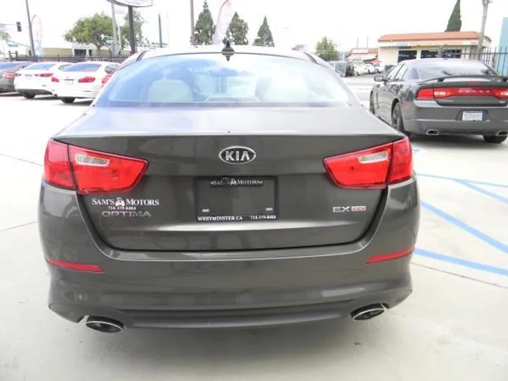 GREY, 2014 KIA OPTIMA Image 4