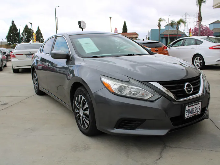 GRAY, 2016 NISSAN ALTIMA Image 6