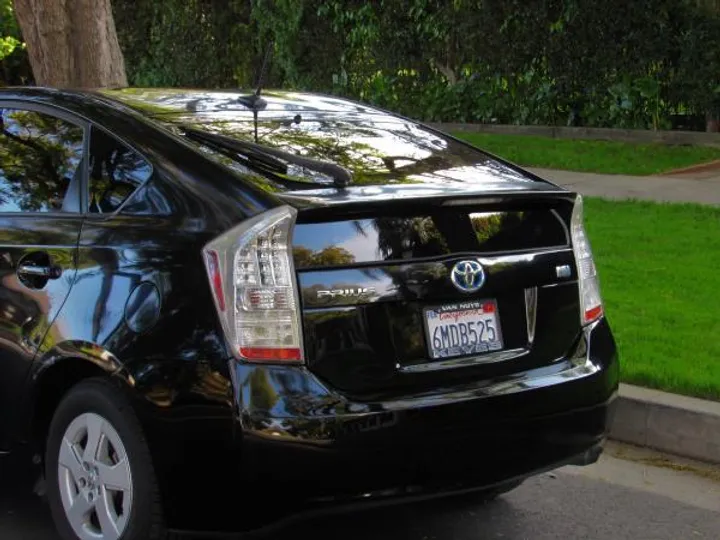 BLACK, 2010 TOYOTA PRIUS Image 7