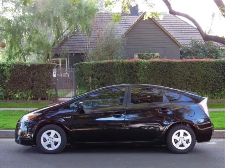 BLACK, 2010 TOYOTA PRIUS Image 8