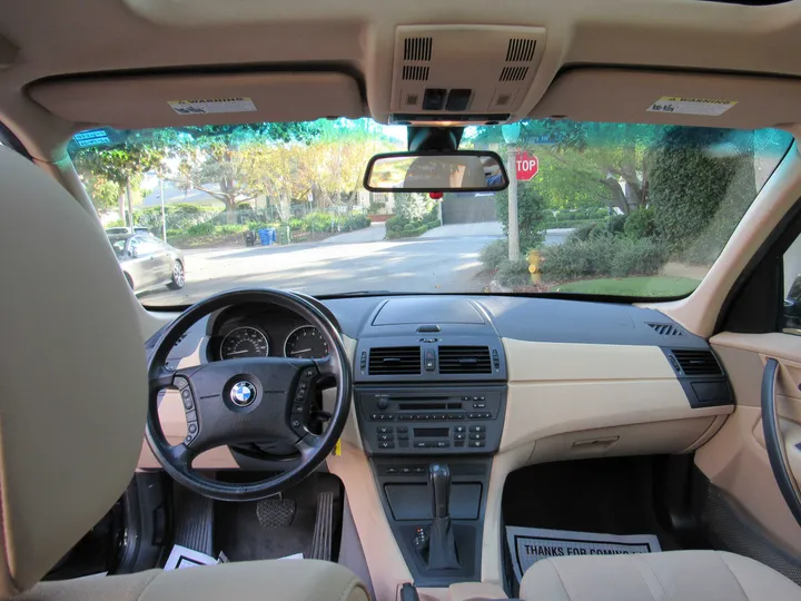 2004 BMW X3 Image 19