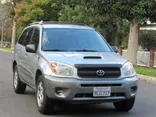 2004 TOYOTA RAV4 Thumnail Image 3