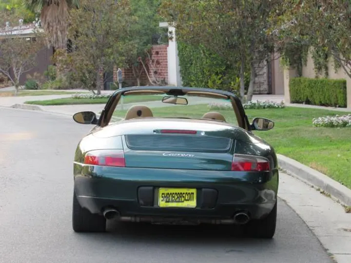 GREEN, 2001 PORSCHE 911 Image 5