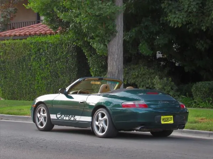 GREEN, 2001 PORSCHE 911 Image 6