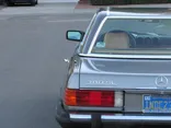 GRAY, 1985 MERCEDES-BENZ 380SL Thumnail Image 10