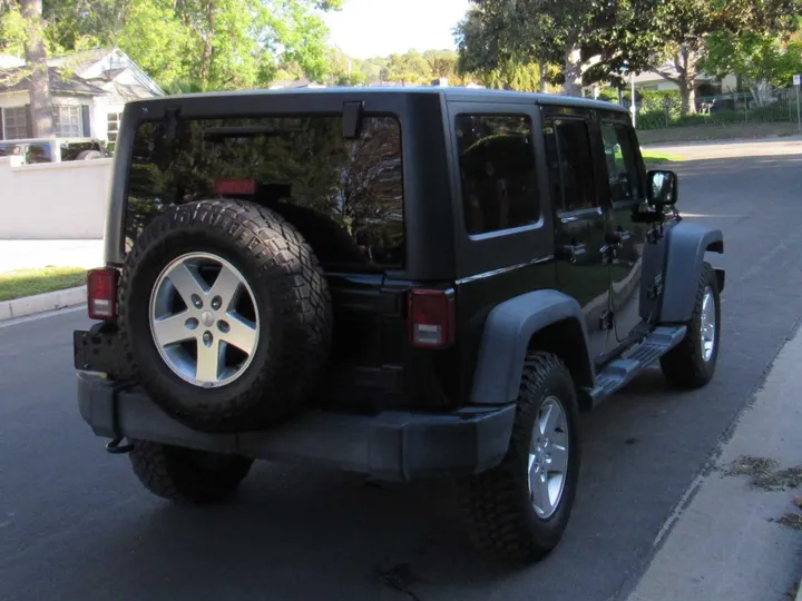 BLACK, 2014 JEEP WRANGLER Image 4